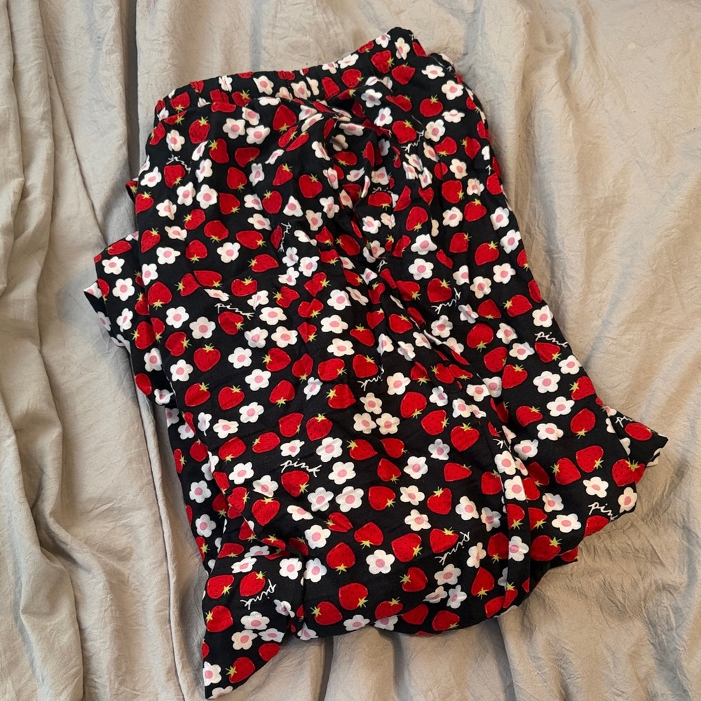 Floral and Strawberry printed pj pants o